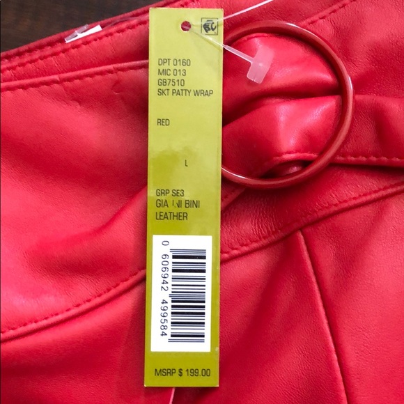 Gianni Bini red leather skirt - Picture 5 of 8
